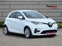 Used Renault Zoe SE 80 kW (109 HP) 2022 White Hatchback