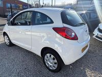 Used Ford Ka S 69 HP (50 kW) 2013 White Hatchback