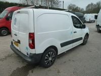 Used Peugeot Partner S 2012 White MPV