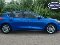 Used Ford Focus Titanium 125 HP (91 kW) 2019 Blue Hatchback