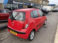 Used Hyundai i10 Comfort 77 HP (56 kW) 2010 Red Hatchback