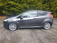 Used Ford Fiesta ST-Line 125 HP (91 kW) 2017 Grey Hatchback