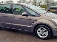 Used Ford S-MAX Zetec 160 HP (117 kW) 2012 Brown MPV