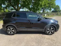 Usado VW T-Cross Black Edition 110 HP (80 kW) 2023 Preto SUV