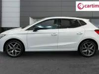 Usado Seat Ibiza XCELLENCE Lux 110 HP (80 kW) 2020 Branco Citadino