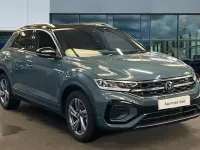 Used VW T-Roc R-line 150 HP (110 kW) 2025 Petrol blue metallic black SUV