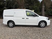 Used VW Caddy Maxi S 102 HP (75 kW) 2022 White MPV