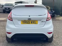 Used Ford Fiesta 75 HP (55 kW) 2015 White Van