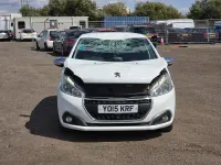 Used Peugeot 208 Allure 2015 White Hatchback