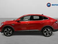 Używany Renault Arkana Techno 143 KM (105 kW) 2024 Czerwony SUV