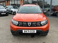 Used Dacia Duster Essentiel 90 HP (66 kW) 2021 Orange SUV