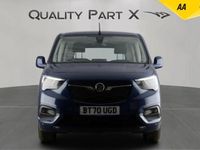 Second-hand Vauxhall Combo S 100 CP (73 kW) 2020 Albastru Monovolum
