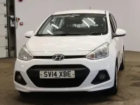 Used Hyundai i10 SE 67 HP (49 kW) 2014 White Hatchback