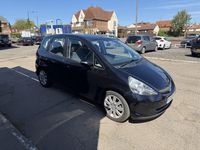 Second-hand Honda Jazz SE 82 CP (60 kW) 2008 Negru Hatchback