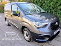 Used Vauxhall Combo Edition 100 HP (73 kW) 2019 Grey MPV