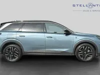 Used Peugeot 5008 GT 134 HP (98 kW) 2025 Blue SUV