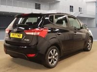Used Hyundai ix20 Premium 125 HP (91 kW) 2017 Black Hatchback