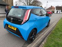 Used Toyota Aygo X-cite 69 HP (50 kW) 2016 Blue metallic Hatchback