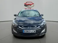 Second-hand Hyundai i30 Active 100 CP (73 kW) 2014 Negru Hatchback