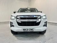 Used Isuzu Pick up 164 HP (120 kW) 2021 White Pickup