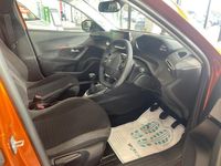 Used Peugeot 2008 Active Premium 100 HP (73 kW) 2022 Orange SUV