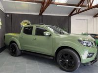 Used Nissan Navara Tekna 190 HP (139 kW) 2018 Green Pickup