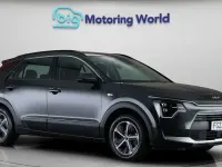Gebraucht Kia Niro 141 PS (103 kW) 2023 Grau SUV
