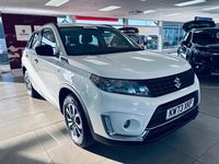 Second-hand Suzuki Vitara 2023 Alb Hatchback