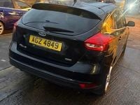 Used Ford Focus Zetec 100 HP (73 kW) 2015 Black Hatchback