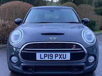 Usado Mini Cooper S Classic 2019 Cinzento Citadino