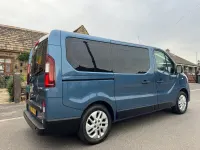 Used Renault Trafic Business 2018 Blue MPV