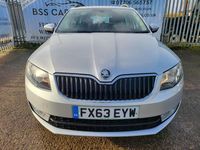Used Skoda Octavia SE 105 HP (77 kW) 2013 Silver Estate