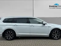 Used VW Passat GTE 2022 White Estate