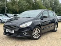 Usado Ford S-MAX Zetec 150 HP (110 kW) 2017 Preto Monovolume