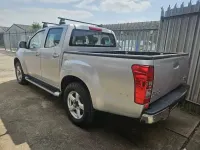 Used Isuzu D-Max 2013 Silver Pickup