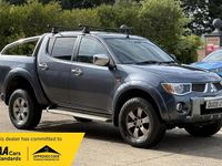 Usado Mitsubishi L200 134 HP (98 kW) 2009 Cinzento Pickup