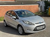 Second-hand Ford Fiesta Style 96 CP (70 kW) 2009 Argintiu Hatchback