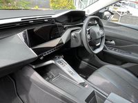 Used Peugeot 308 Allure 129 HP (94 kW) 2023 Green Hatchback