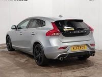 Used Volvo V40 R-Design Pro 120 HP (88 kW) 2017 Silver Hatchback