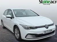 Used VW Golf VIII Life 131 HP (96 kW) 2024 White Hatchback