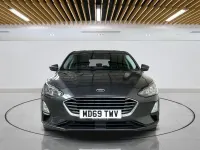 Usado Ford Focus Titanium 125 HP (91 kW) 2020 Cinzento Citadino