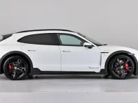 Used Porsche Taycan 4S Cross Turismo Cross Turismo 419 kW (571 HP) 2023 Carerra white Estate