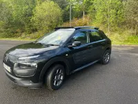 Used Citroën C4 Cactus Feel 2016 Black Hatchback