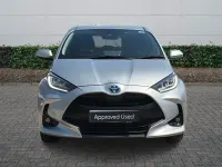 Used Toyota Yaris Design 116 HP (85 kW) 2023 Silver Hatchback