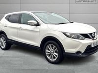 Used Nissan Qashqai Acenta Premium 110 HP (80 kW) 2014 White SUV