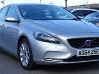 Usado Volvo V40 SE Lux 115 HP (84 kW) 2014 Prateado Citadino
