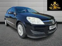 Second-hand Vauxhall Astra 90 CP (66 kW) 2008 Negru Hatchback