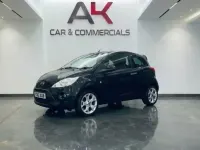 Usado Ford Ka Titanium 69 CV (50 kW) 2012 Negro Utilitario