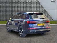 Begagnad Audi Q7 Black Edition 281 HK (206 kW) 2022 Blå SUV