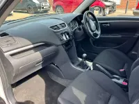 Used Suzuki Swift SZ4 94 HP (69 kW) 2012 Silver Hatchback